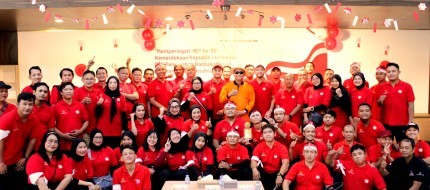 PT Pudjiadi Prestige Tbk Menyelenggarakan Perayaan Hari Kemerdekaan dan Acara CSR di Azalea Suites Cikarang